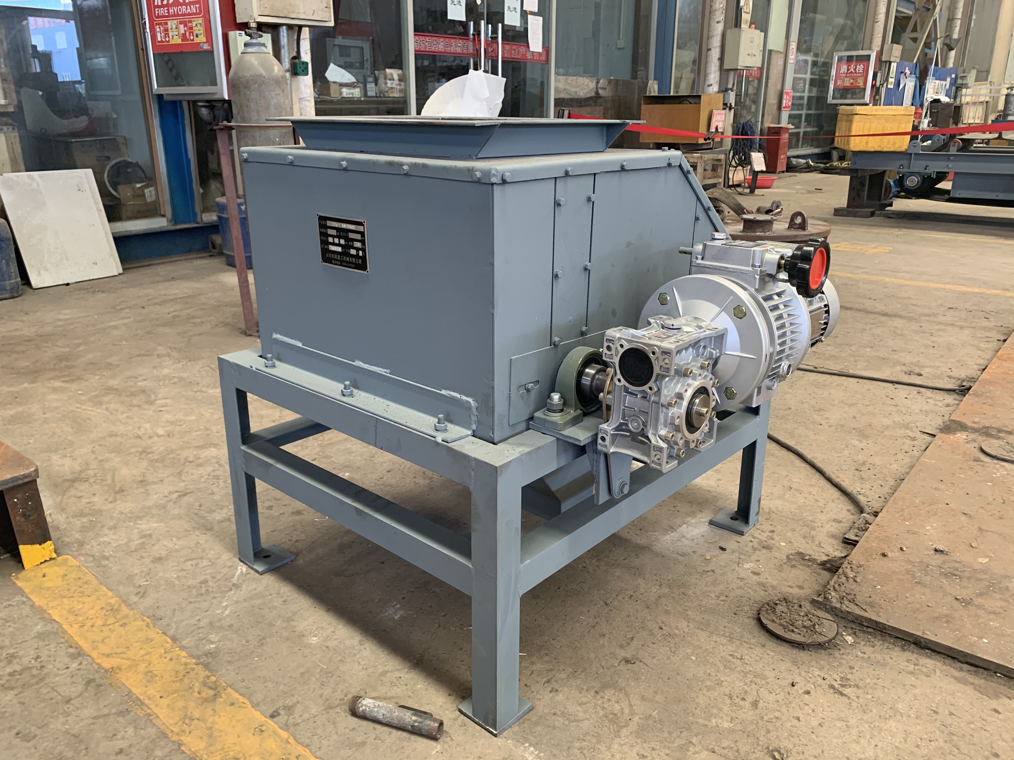 輥式干式磁選機 輥式干式磁選機